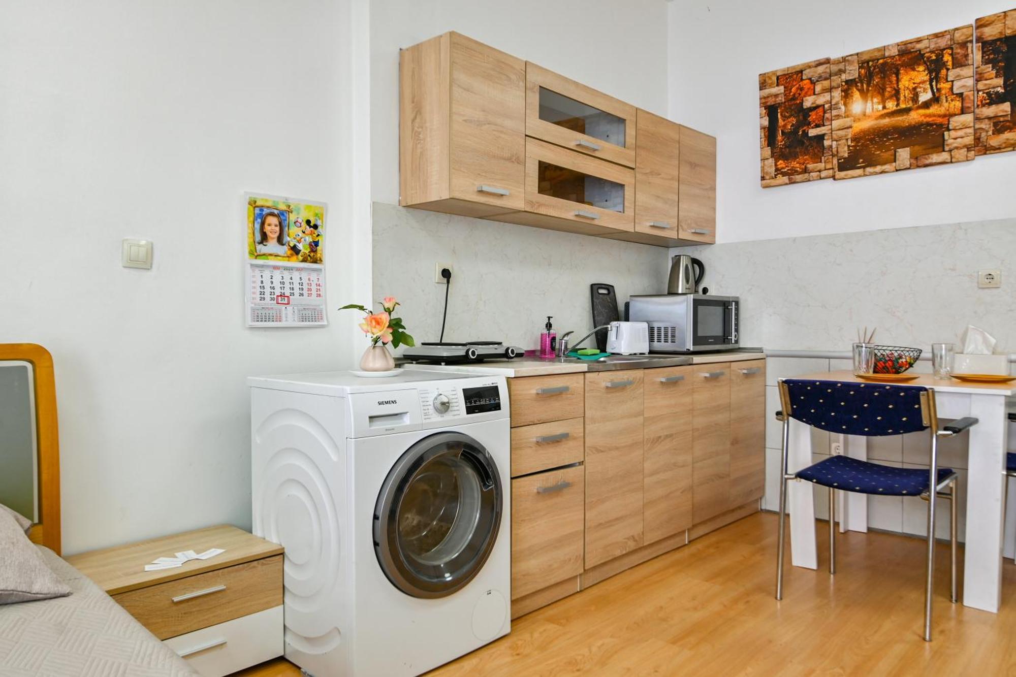 Cozy Apartment In Central Szófia Kültér fotó