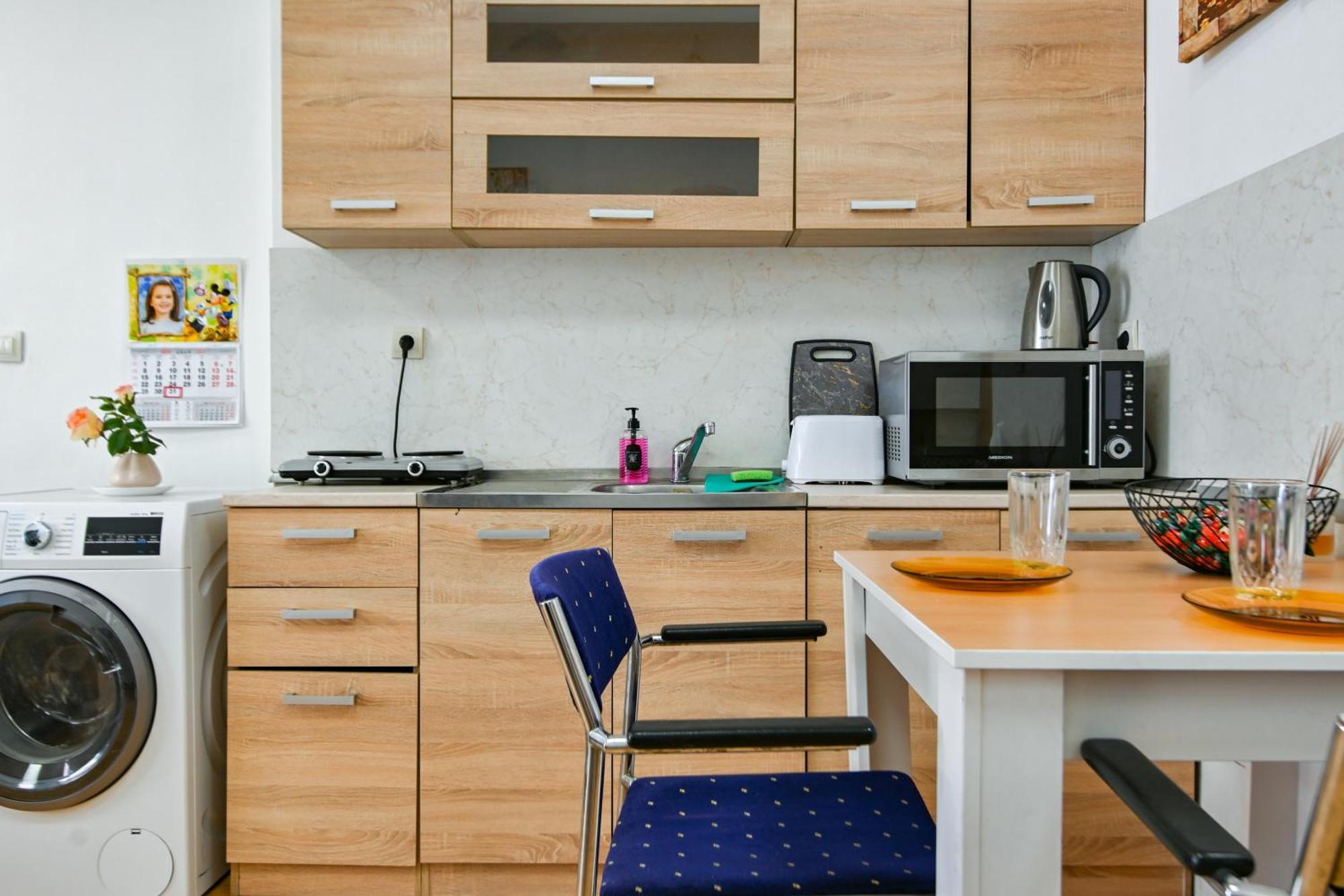 Cozy Apartment In Central Szófia Kültér fotó